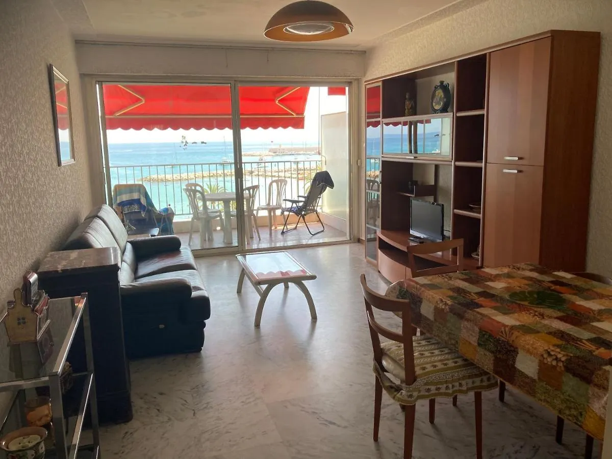 アパート Appartement Front De Mer マントン